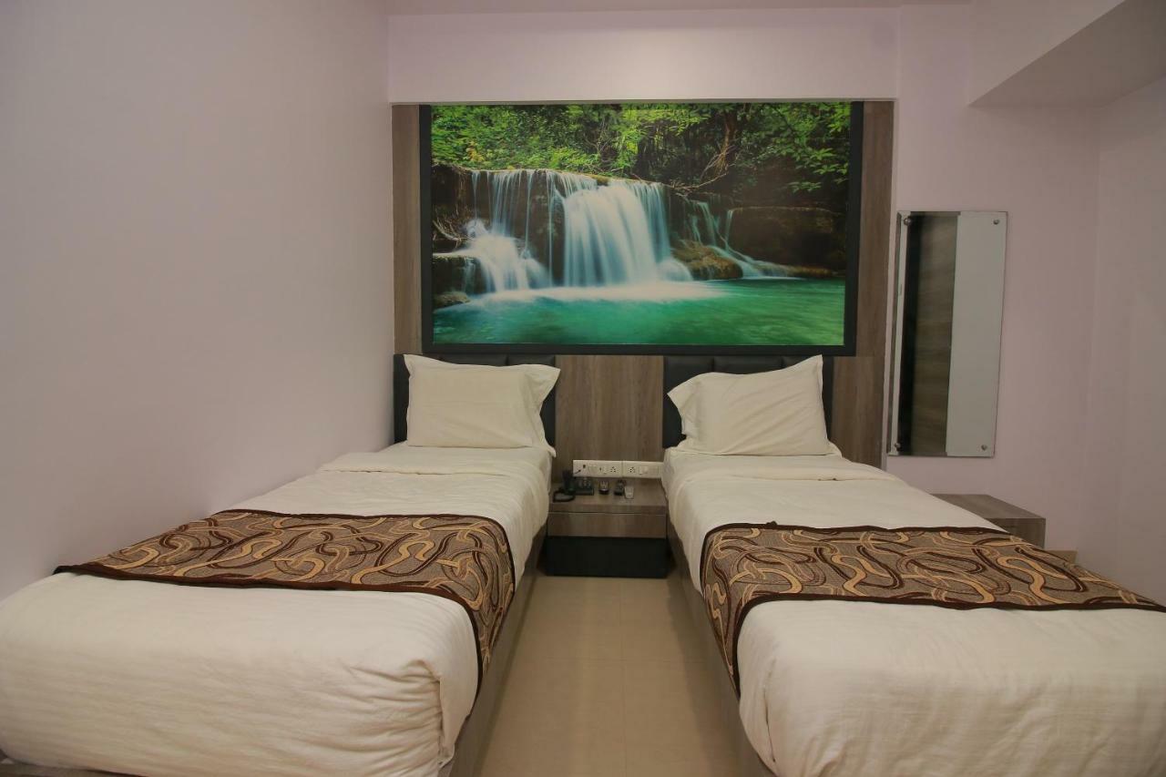 Hotel Apex نافي مومباي المظهر الخارجي الصورة